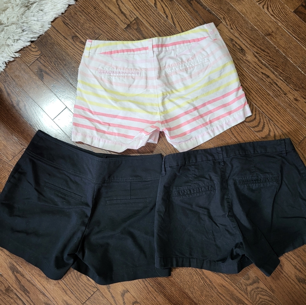 3 pairs of shorts